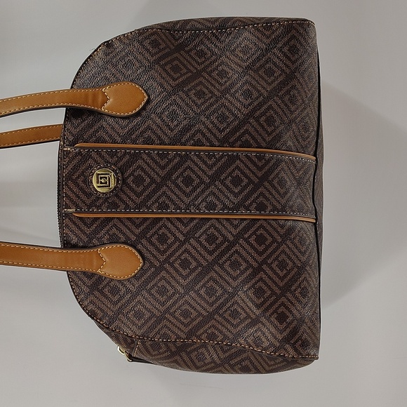 Liz Claiborne Brown Shoulder Bag 3 Sections Middle Zip Top Firm Standing - Picture 2 of 10